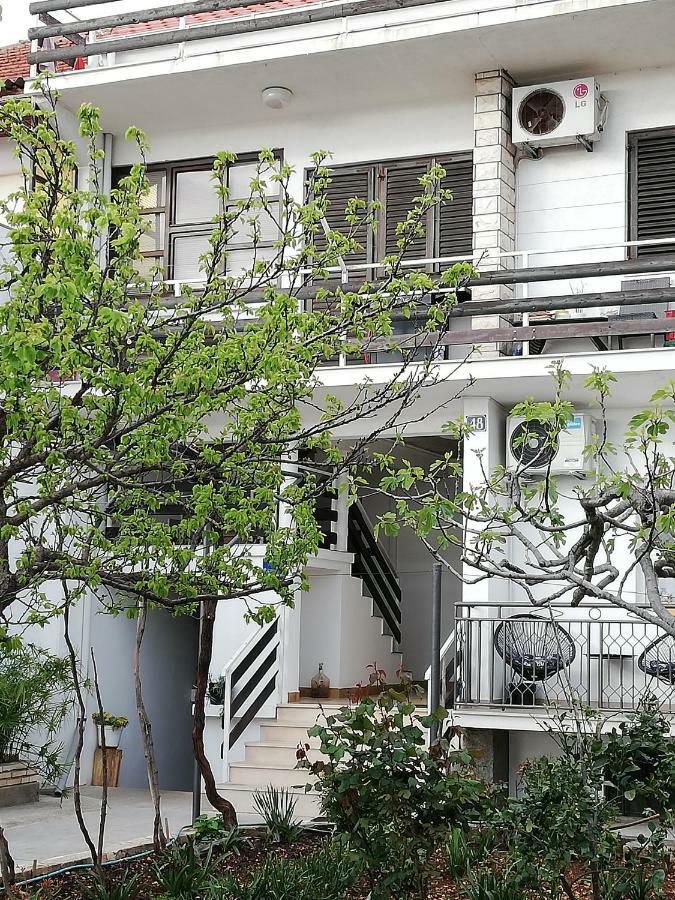 2 Appartement *
